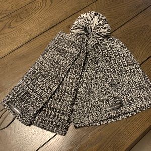 Rebecca Minkoff beanie and matching arm warmers